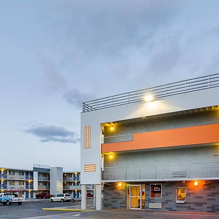 Motel 6- Denver, Co Downtown Экстерьер фото