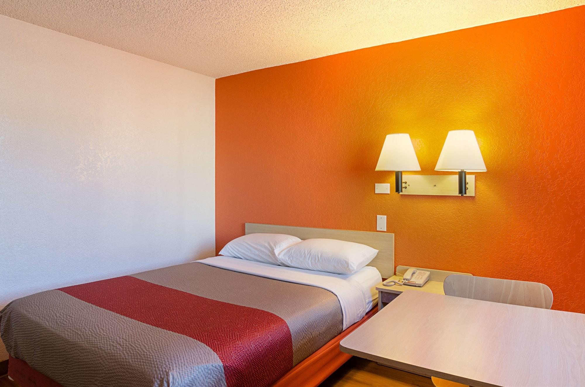 Motel 6- Denver, Co Downtown Экстерьер фото