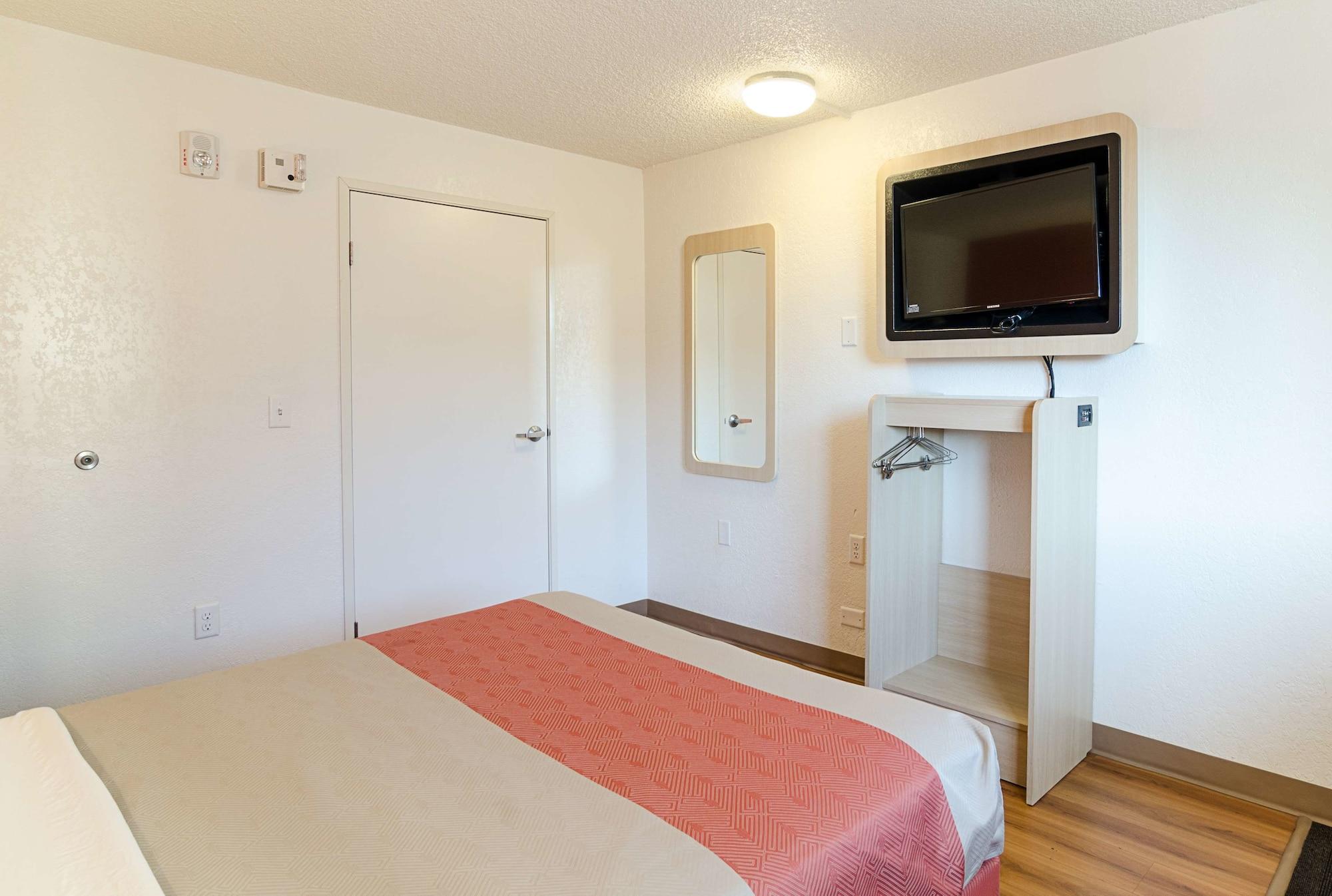 Motel 6- Denver, Co Downtown Экстерьер фото