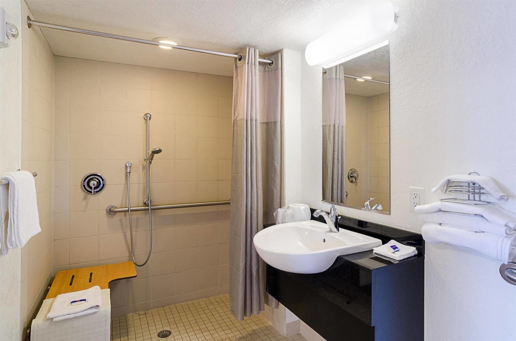 Motel 6- Denver, Co Downtown Экстерьер фото